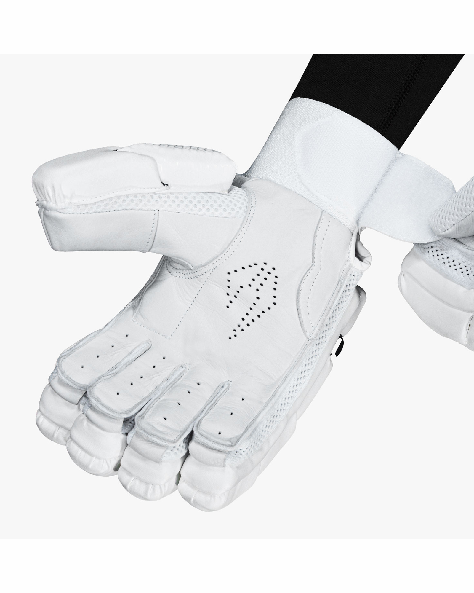 DSC Blak 55 Batting Gloves