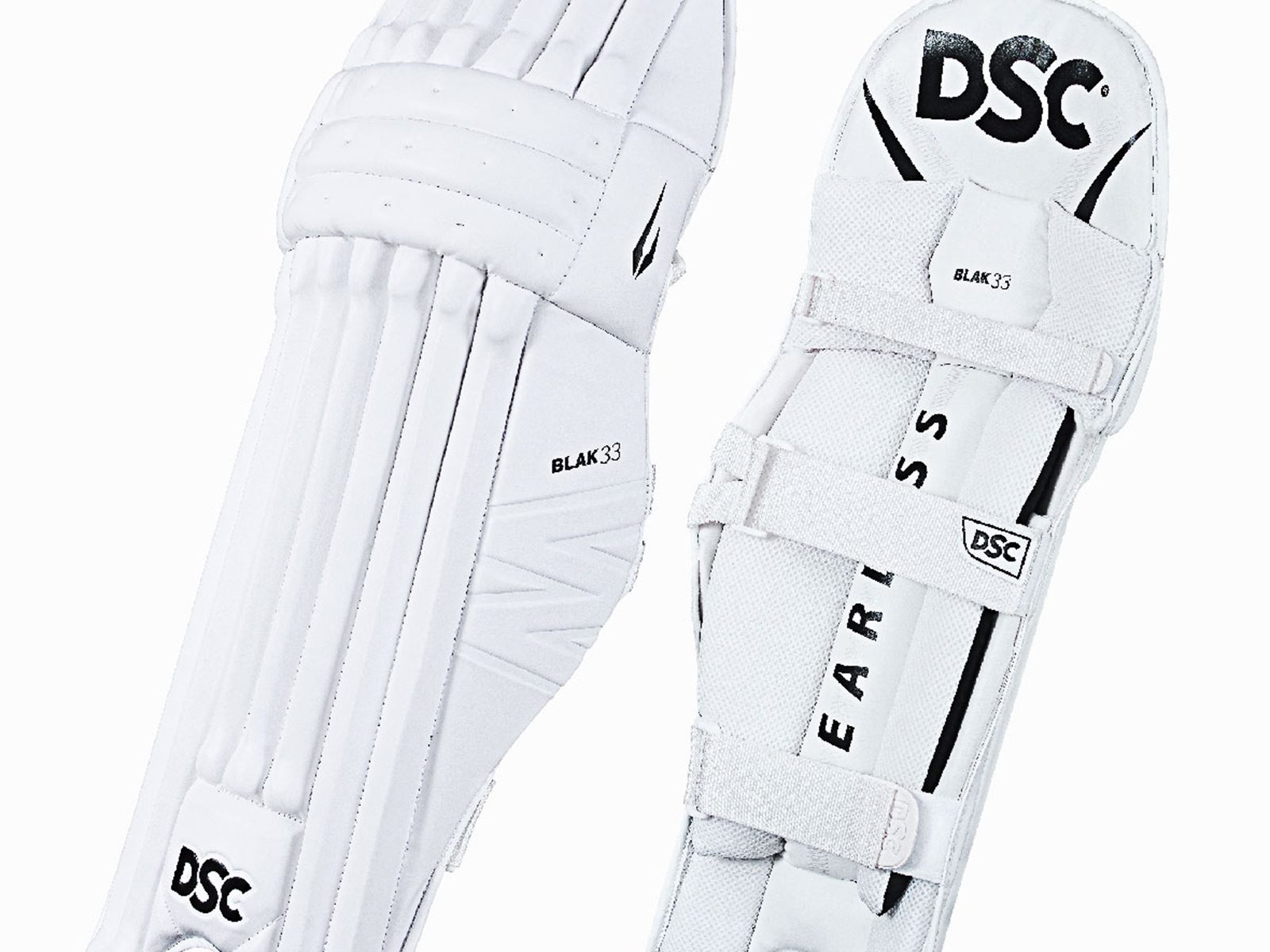 DSC Blak 33 Leg Guard