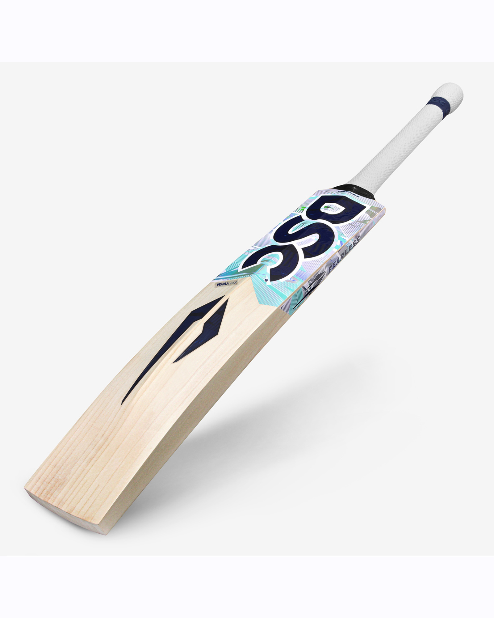 DSC Pearla 4000 English Willow Cricket Bat