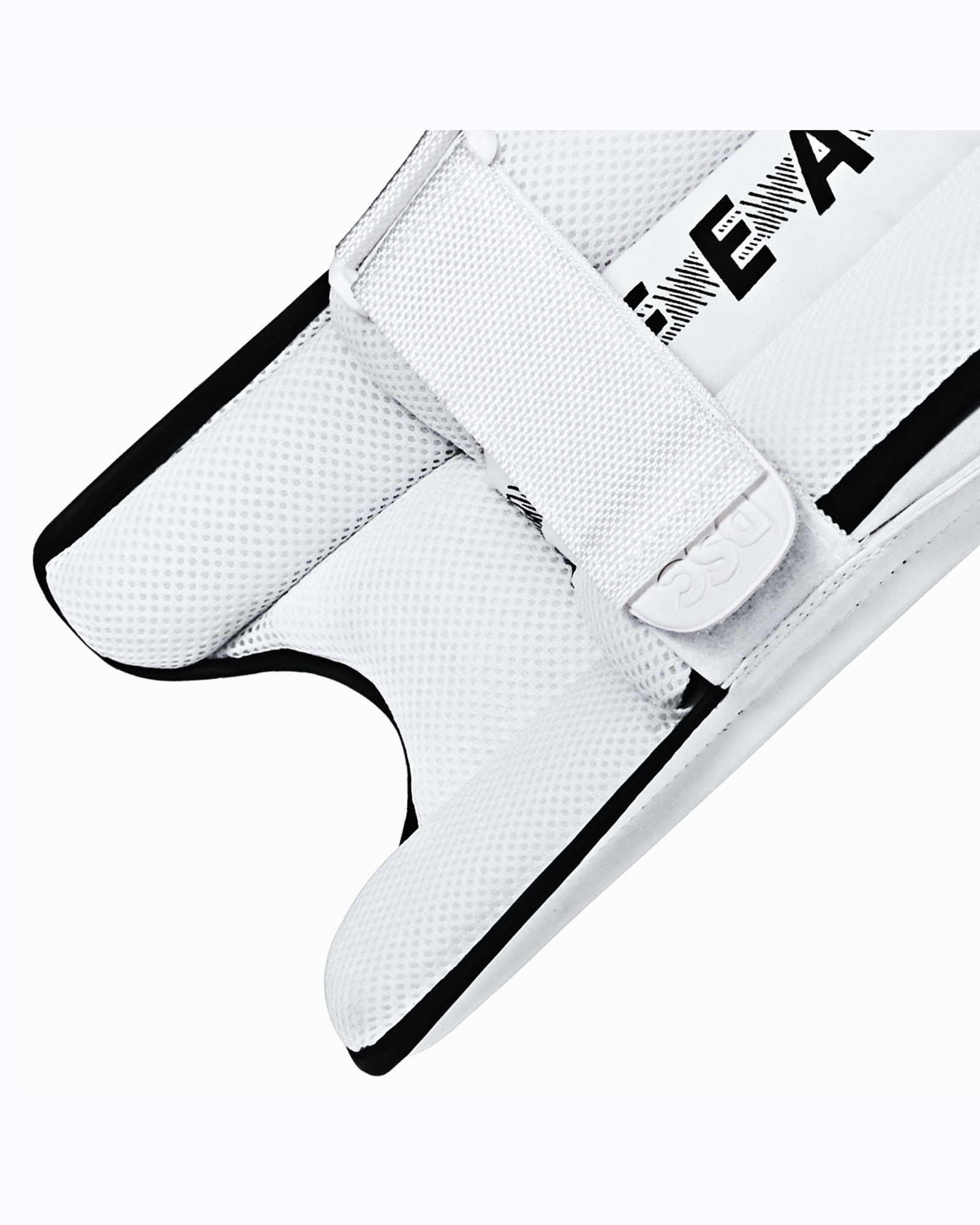 DSC Blak 55 Leg Guard - Image 4