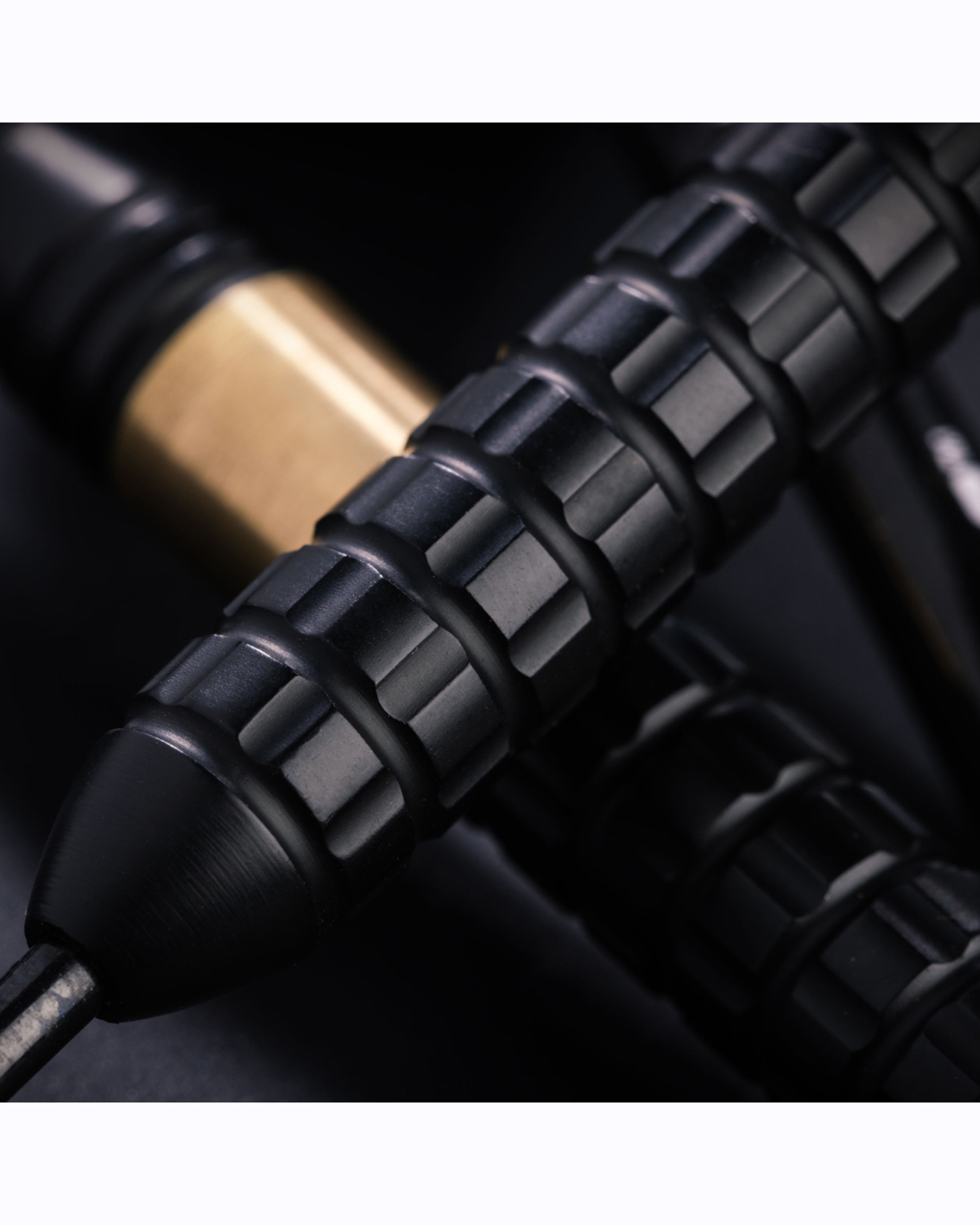 Winmau GVV Core Brass Darts 21g - Image 7